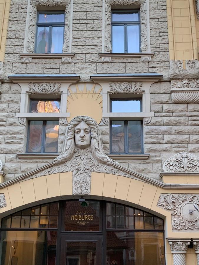 Old Town Apartment Next To Saint Peter'S Church Riga Exterior foto